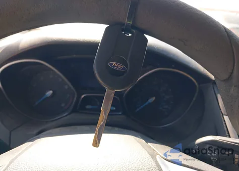 2014 Ford Focus Se z USA, uszkodzony, nr VIN 1FADP3F25EL390340